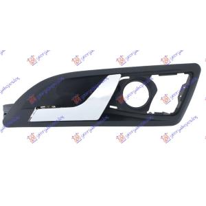 KVAKA ZADNJIH VRATA UNUTRASNJA HROM / CRNA Leva str. SKODA YETI (2009-2013) (OEM: 1Z0839221739, 1Z0839221A739, 1Z0839221B739)