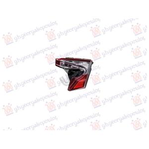 STOP LAMPA UNUTRASNJA (ULO) Desna str. TOYOTA C-HR 2019-2023 (X1) (OEM: 81581F4120)