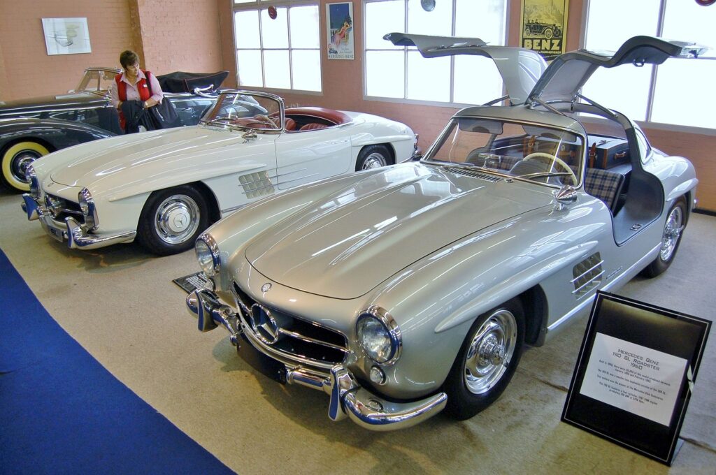 Legendarni evropski automobili koji su promenili auto industriju 5 Mercedes-Benz 300SL Gullwing